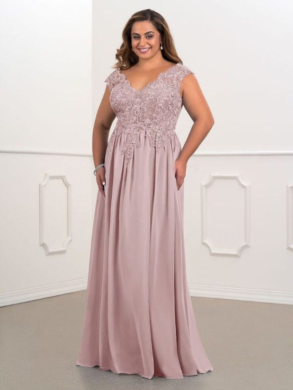 Azazie Muted Amethyst Wedding Bridal Lace Chiffon Maxi Dress Size 20